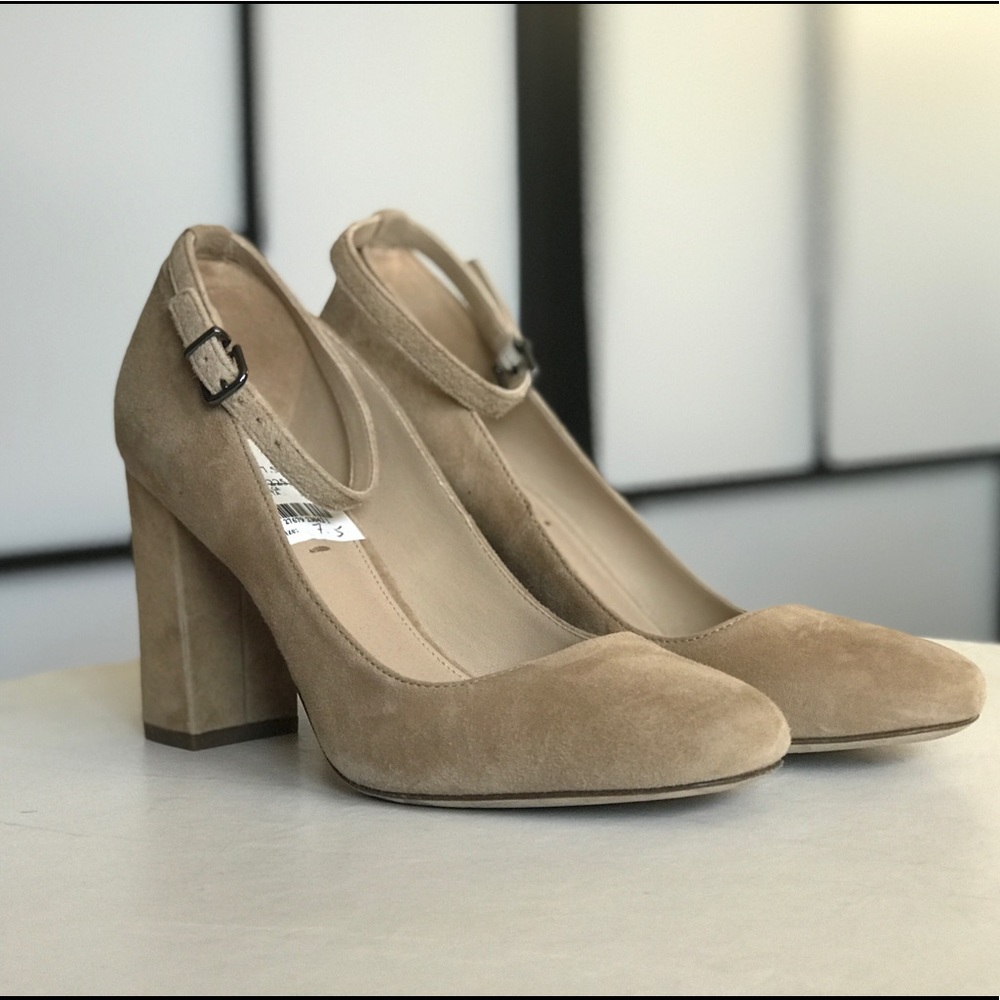 Suede Mary Janes size 37.5 Via Spiga.